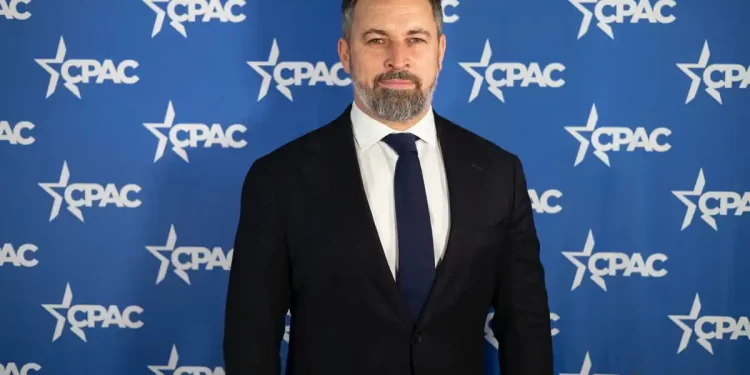 El trumpismo y sus socios acogen a Abascal en Estados Unidos>