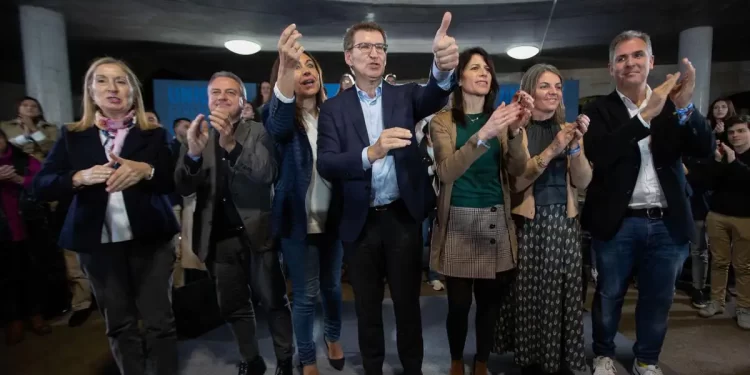 Feijóo atribuye el debate del indulto condicionado a Puigdemont al «ruido» del PSOE: «No acepto los indultos ni los aceptaré»>