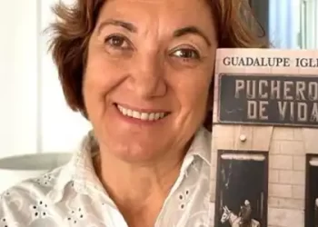 La ceguera no frena a Guadalupe Iglesias: publica ‘Pucheros de vida’, su segunda novela>