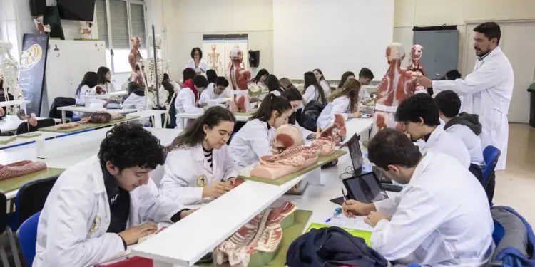 Las primeras matrículas de universidad en Castilla y León bajarán de media 90 euros en el curso 2024-2025>