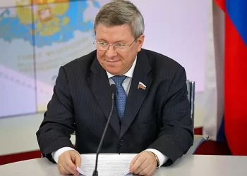 Un ruso con lazos con España lideró las injerencias a favor de Trump en elecciones de EE.UU.>