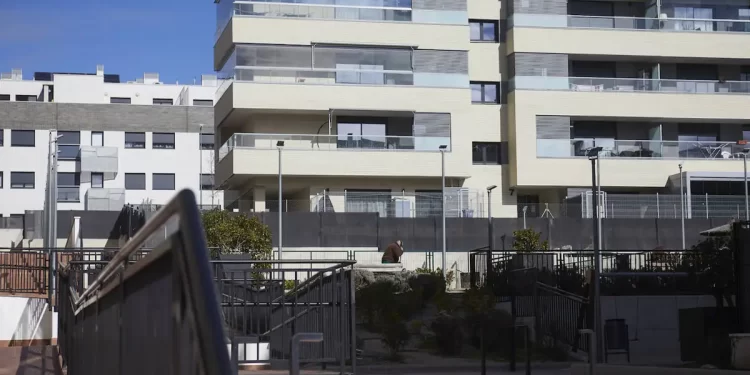 Urbanizaciones, la república dependiente de tu casa>