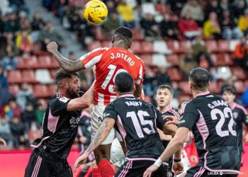 2-1: El Albacete cae en Gijón en un partido con todo en contra>