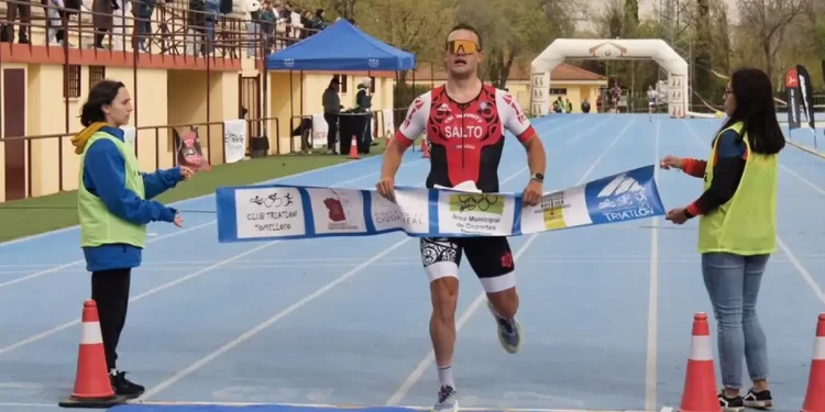 Adrián Salto y María Maro se imponen en el XXXII Duatlón ‘Ciudad de Tomelloso’>