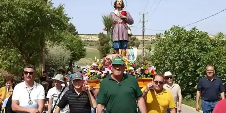 Cuevas del Campo ultima su referéndum local para decidir la fecha de las fiestas patronales>