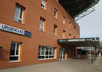 Dos detenidos por agredir a una médico que se negó a prescribir una medicina improcedente en Puertollano>