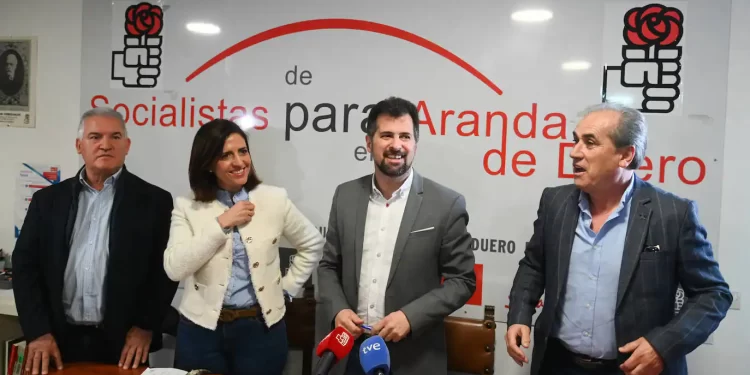 Esther Peña acusa a PP y Vox de querer «romper» los consensos del 78: «España ya tiene una Ley de Concordia, la Constitución»>