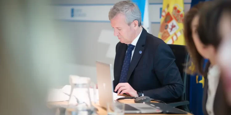 Galicia sufre un agujero de 60 millones mensuales de las entregas a cuenta por la renuncia de Sánchez a presentar Presupuestos>