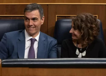 La amnistía y las elecciones unen a Sánchez y ERC contra Puigdemont>