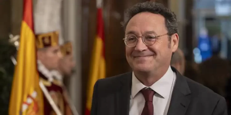 La Asociación de Fiscales exige la dimisión del fiscal general por la filtración que afecta a la pareja de Ayuso>