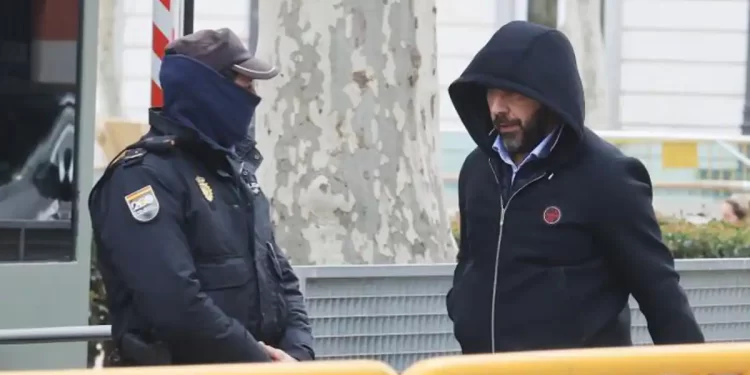 La Guardia Civil encontró una carabina y una pistola táser en los registros del caso Koldo>