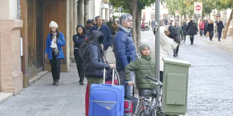 La Junta de Andalucía abre la puerta a que los ayuntamientos decidan si aplican tasa turística pero insiste el rechazo del sector>