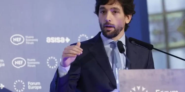 PP y CS rompen las negociaciones electorales y Adrián Vázquez dimite>