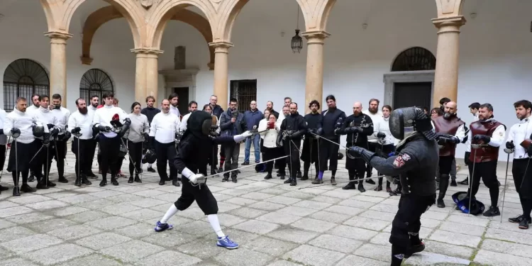 Toledo reúne a más de 200 practicantes de esgrima histórica de 25 salas de armas de España, Portugal e Italia>
