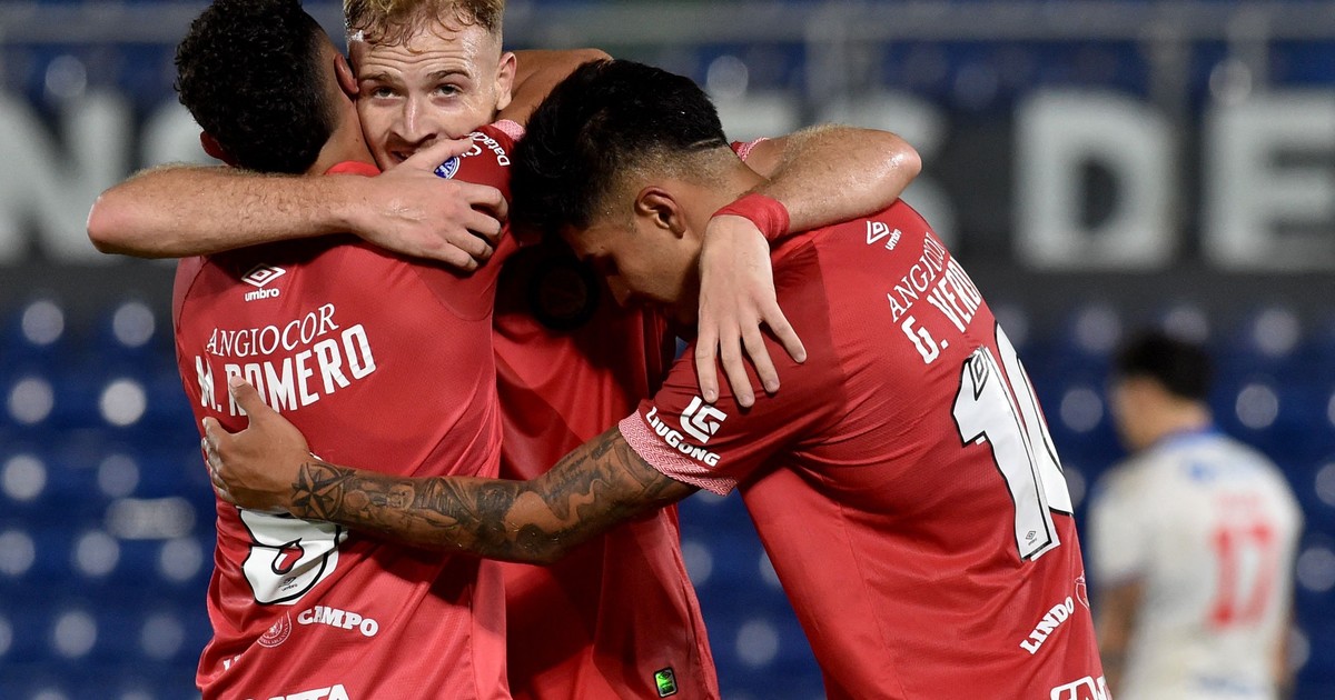 Argentinos Juniors vs. Racing de Montevideo, por la Copa Sudamericana