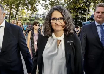 Beatificación laica de Mónica Oltra>