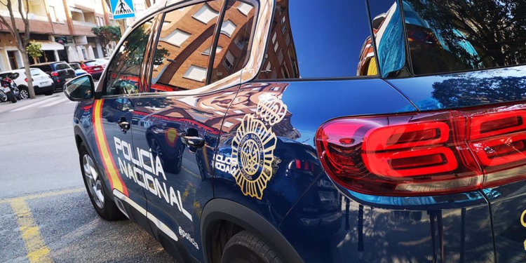 Detenido en Madrid un militar por secuestrar y chantajear a una mujer con la difusión de vídeos sexuales>