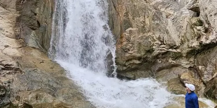 El espectáculo del agua sigue en la Subbética: así está la Garganta del río la Hoz en Rute>