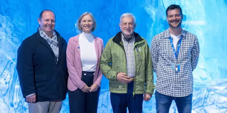 El Oceanogràfic y Oceanosophia presentan la cuarta travesía científica por el Ártico>