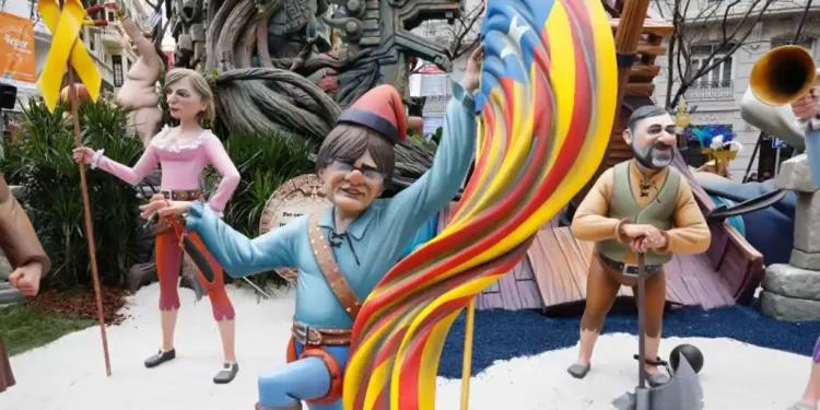 El PP denuncia la «apropiación» de las Fallas de Valencia por parte de los independentistas catalanes>