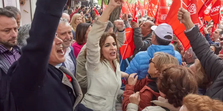 El PSOE hace una última y desesperada súplica a Sánchez>