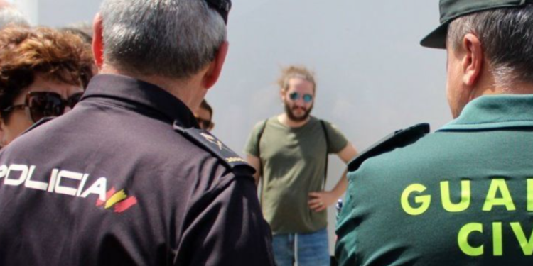 El PSOE se opone a reconocer el trabajo de las Fuerzas de Seguridad en Cataluña a tres días del inicio de la campaña electoral>