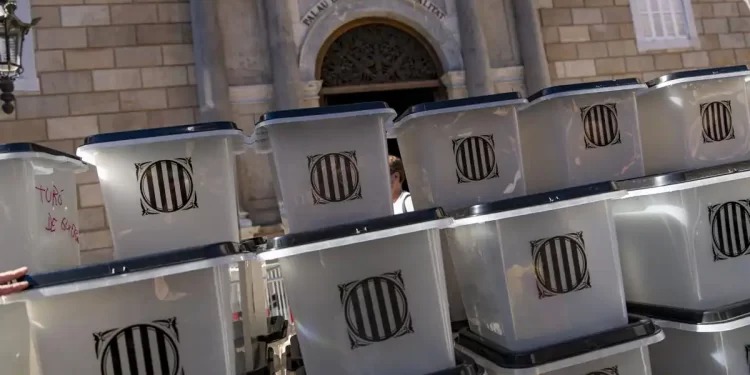 Junts y ERC exigen el control de interventores y secretarios locales>