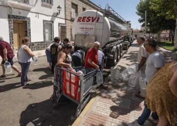 La llave que abre el el agua potable al Norte de Córdoba: tres análisis positivos seguidos>