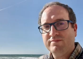 La novela ‘La estrella de la canción’, del lucentino Manuel Guerrero Cabrera, gana el IX Premio Alexandre Dumas>