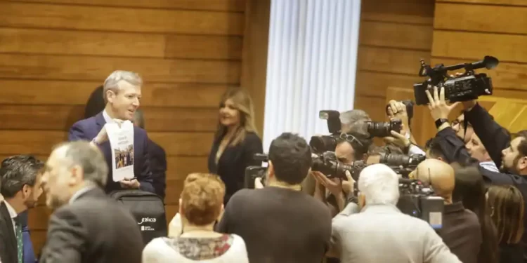 La Xunta tendrá una dirección de asuntos constitucionales y se potenciarán suelo industrial, renovables, investigación y gallego>