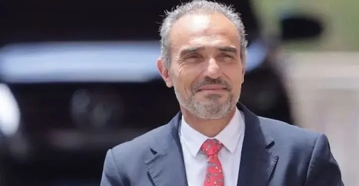 “Lule” Menem se quedó sin teléfono