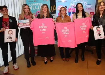 Más de 8.000 corredoras se unirán el 14 de abril a la Marea Rosa de la Carrera de la Mujer de Valencia>