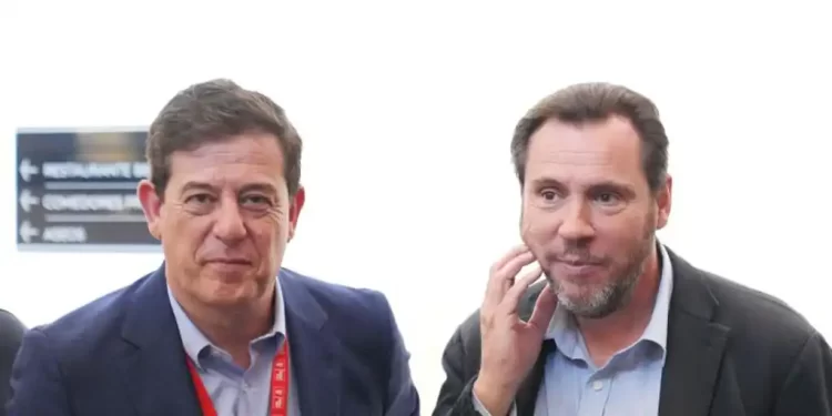 Ministro de Transporte, Puente, acusa a Feijóo de estar tras la estrategia para «socavar» la vida familiar de Sánchez, que es «el puto amo»>