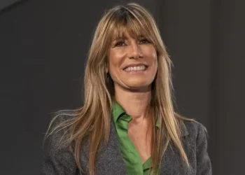 Quién es Begoña Gómez, mujer de Pedro Sánchez: su trabajo, cómo conoció al presidente y por qué la investigan>