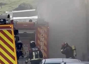Segundo susto en menos de 48 horas horas en Lucena por el incendio de una vivienda>