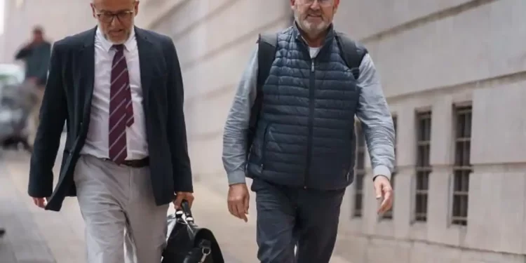 Tito Berni pide a la juez que declare el mando policial que custodiaba los móviles de la trama>