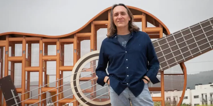 Vicente Amigo : «El flamenco, como el jazz, o lo mamas desde pequeño o no puedes entrar a fondo»>