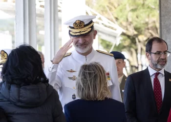 Día de las Fuerzas Armadas en Oviedo, en directo: desfile militar y última hora del acto presidido por el Rey Felipe VI hoy>