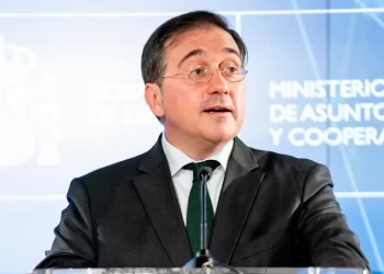 Directo | El ministro de Exteriores, José Manuel Albares, ofrece una declaración institucional desde Moncloa>