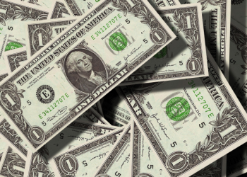 Dólar blue hoy: a cuánto cotiza este sábado 4 de mayo con el MEP y CCL