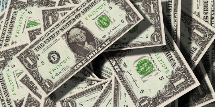 Dólar blue hoy: a cuánto cotiza este sábado 4 de mayo con el MEP y CCL