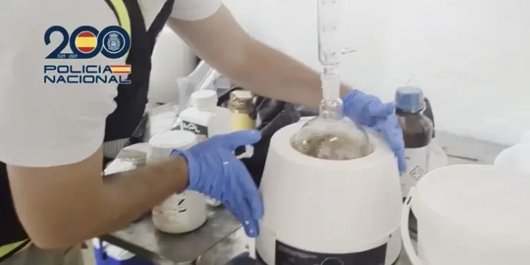 El asador de los narcos tenía una ‘cocina’ de metanfetaminas entre chuletones y huevos rotos>