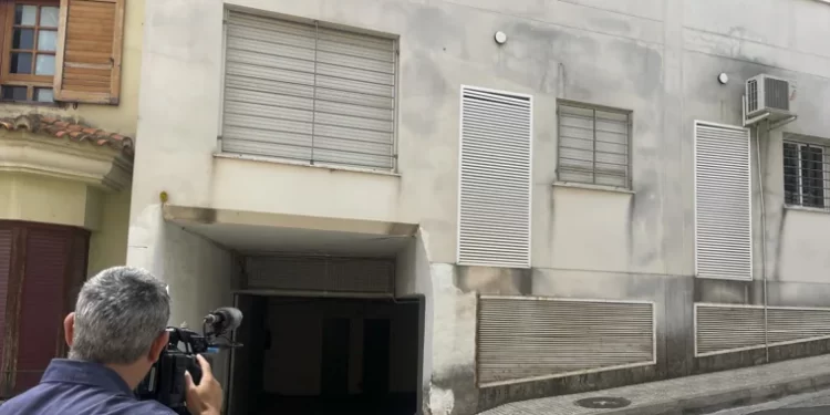 El conductor que atropelló a un niño y se dio a la fuga se entrega a la Policía de Valencia>