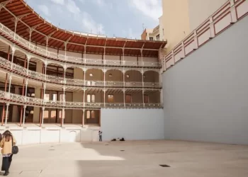 El frontón Beti Jai acoge visitas guiadas los fines de semana>