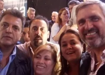 Tras el “accidente” en el ferrocarril San Martín e incendio de vagones, reaparecio el nombre de Adrián Luque, el hombre de Massa en Trenes Argentinos