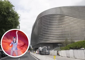 Fans viajan a Madrid para ver a Taylor Swift: «Pagaría 500 más solo por no perderme la gira más grande de la historia»>