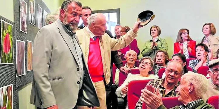 Homenaje de Alameda de la Sagra a Manolo Lozano>