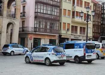 Identifican a un adulto y a cuatro menores como autores de pintadas en edificios y mobiliario urbano de Zamora>