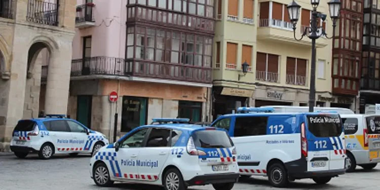 Identifican a un adulto y a cuatro menores como autores de pintadas en edificios y mobiliario urbano de Zamora>