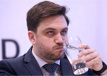 Interna en LLA porteño: impugnaron la intención de Marra de volver a ser jefe de bloque